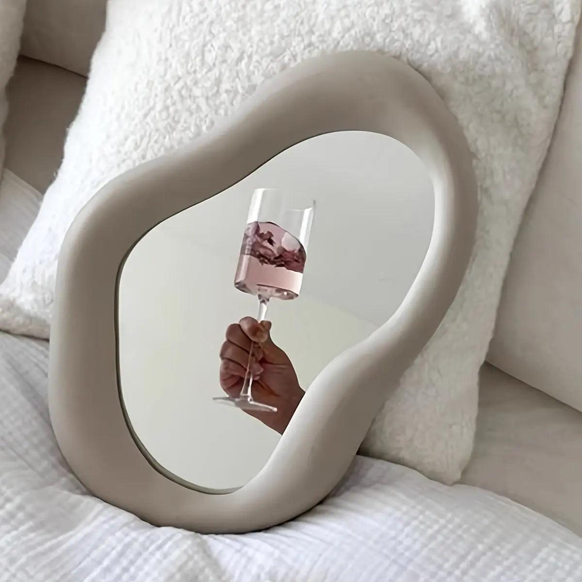 Rebolet| Mirrorly - Verformter Spiegel