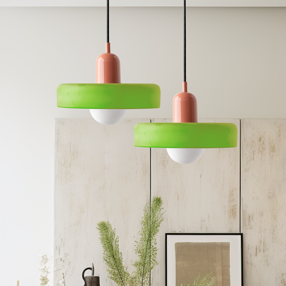 Rebolet | Bauhaus-Pendelleuchte aus farbigem Glas