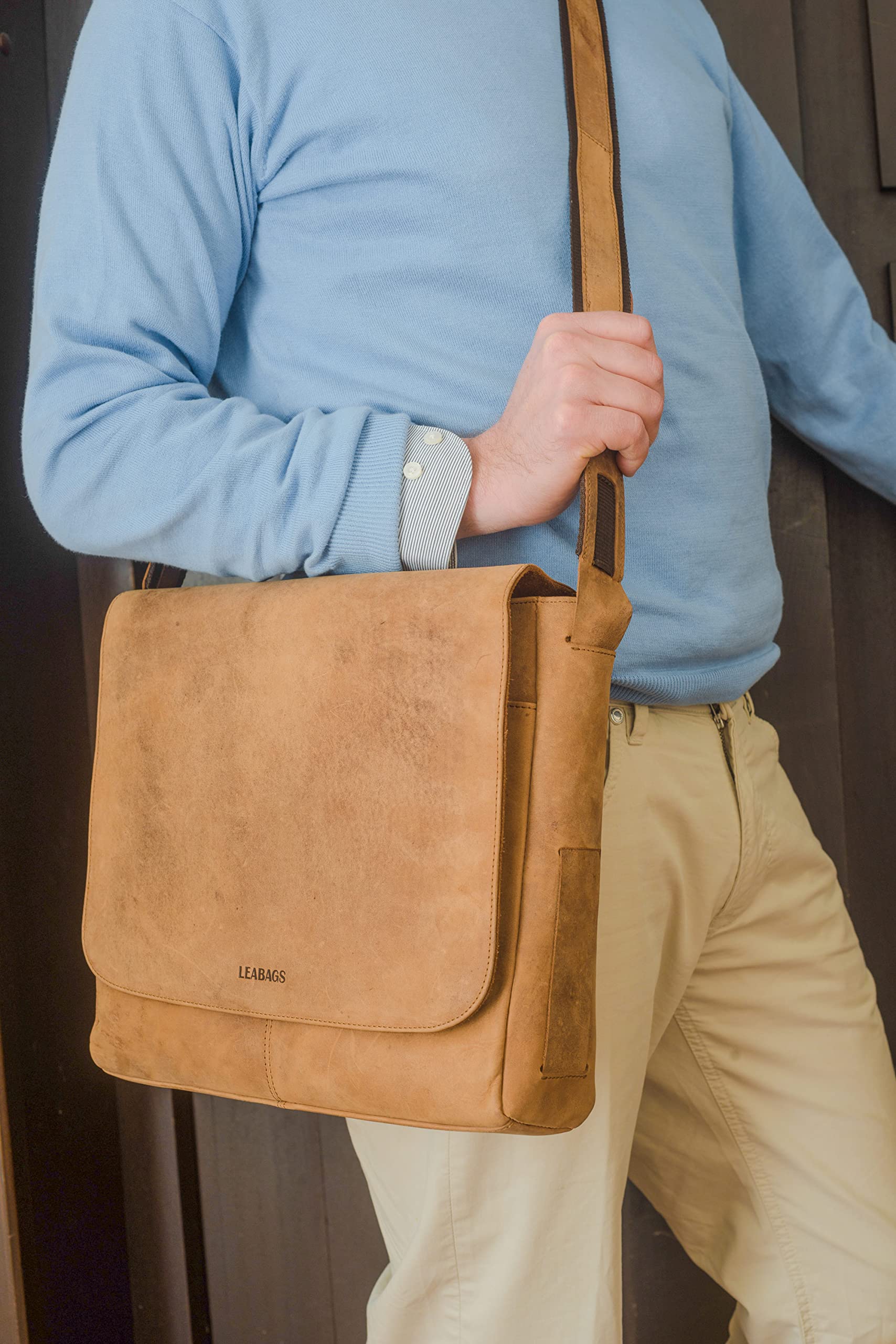 LEABAGS Hamburg Leder-Umhängetasche I Laptoptasche 13 Zoll I Messenger Bag aus echtem Büffel-Leder I Aktentasche I Vintage Ledertasche I Bürotasche I Arbeitstasche I 31x27x8 cm I Braun