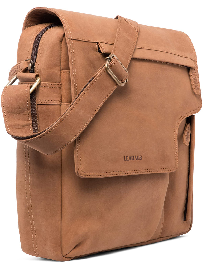 LEABAGS Leder Umhängetasche Herren & Damen I Echtleder Laptoptasche bis 13 Zoll I Messenger Bag mit Schultergurt I Schultertasche I Arbeitstasche I Tragetasche I Handtasche I Nature Hellbraun