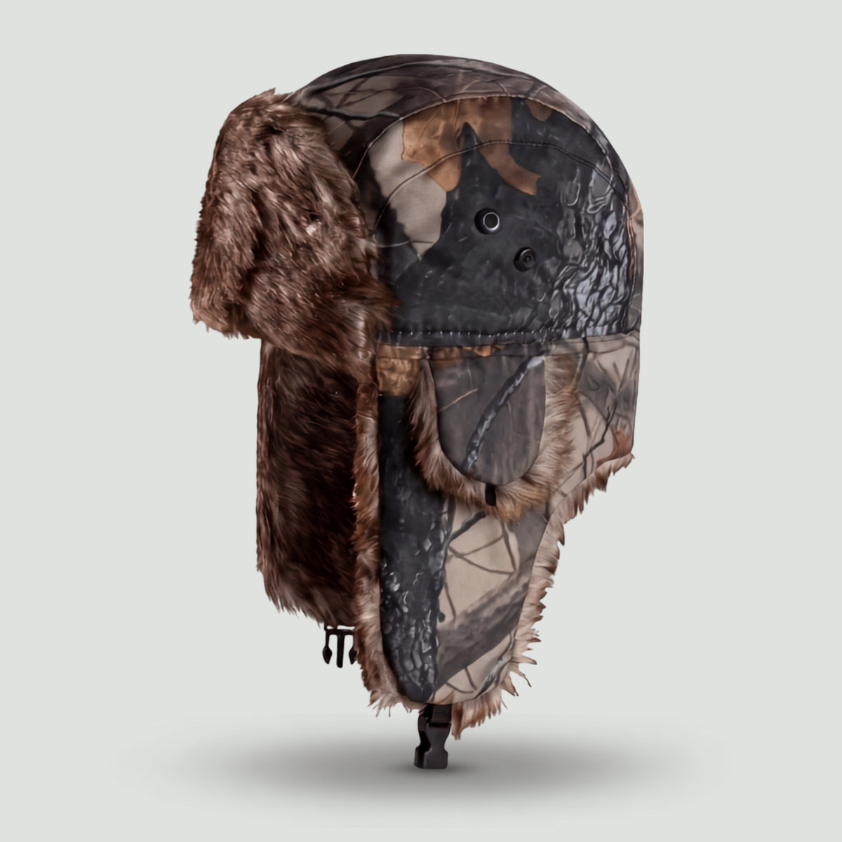 Camouflage Trapper-Mütze – Kunstpelz-gefüttert mit Ohrenklappen und Kinnriemen