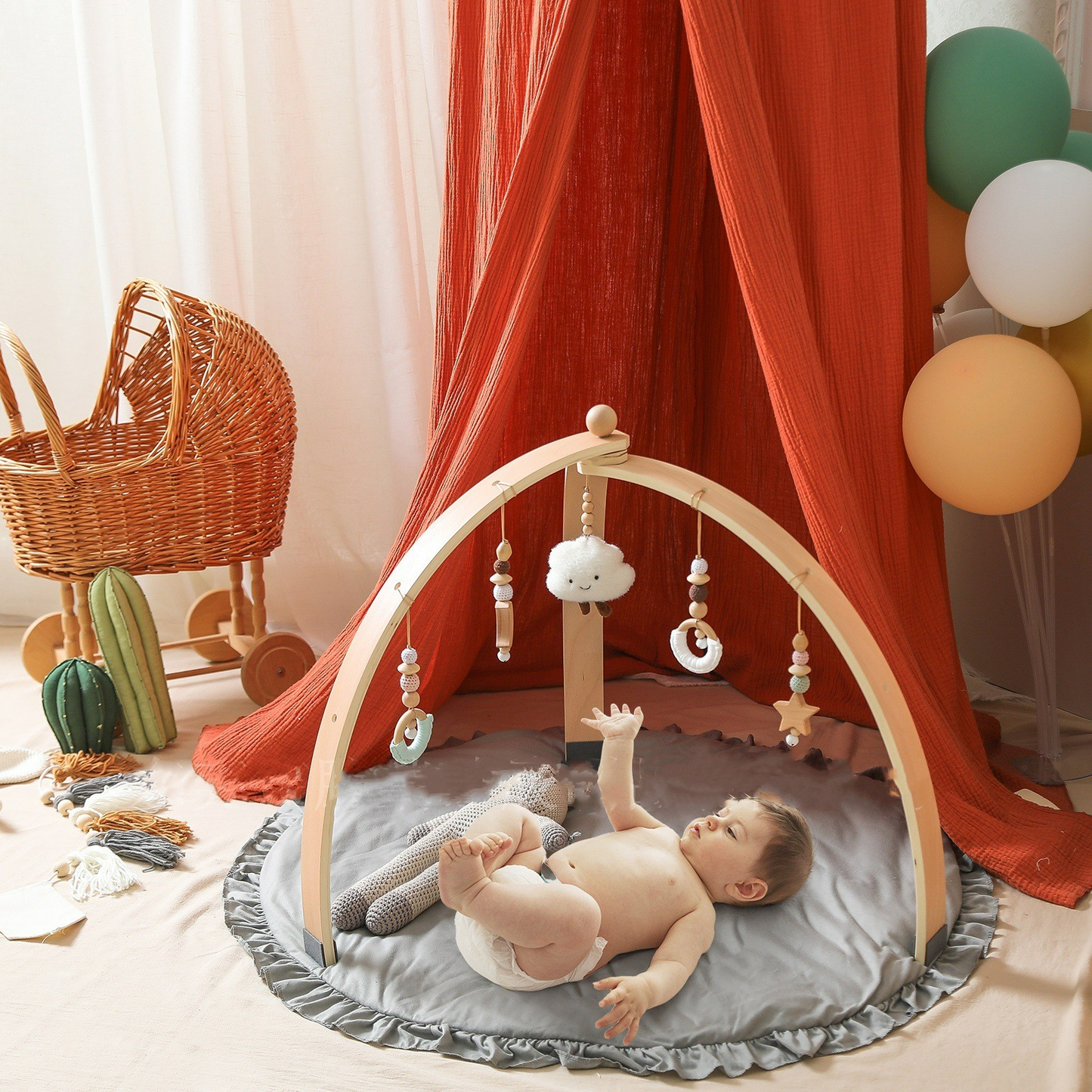 Baby Aktivitätsbogen aus Holz – Mit Hängespielzeugen für Babys