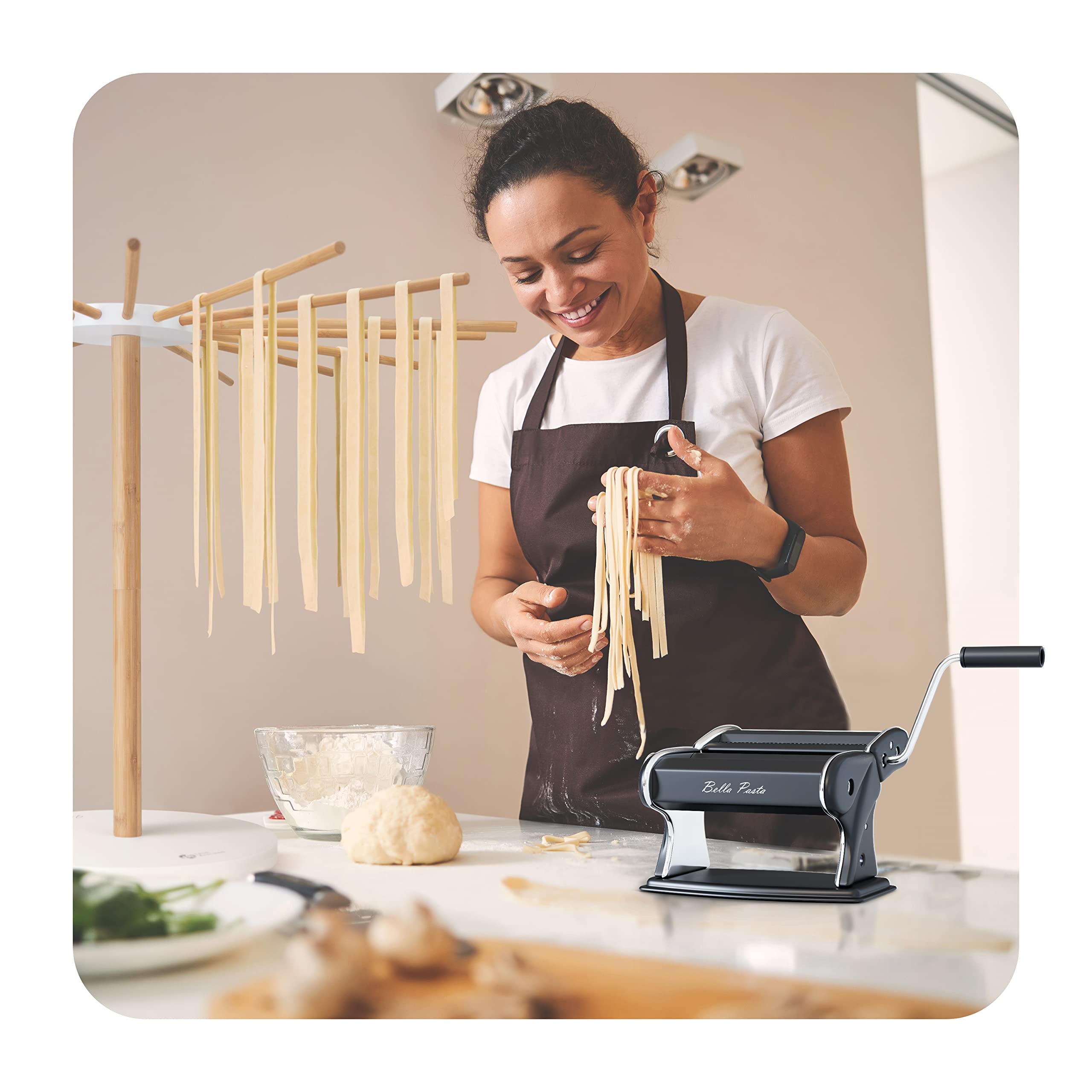 TRUE KITCHEN® Nudelmaschine manuell Bella Pasta schwarz [PASTA MASCHINE] Pasta maker für Lasagne, Ravioli, Spaghetti und Tagliatelle I Komplett aus Edelstahl mit Metallgriff