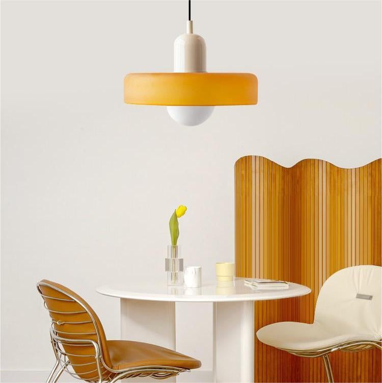 Rebolet | Bauhaus-Pendelleuchte aus farbigem Glas