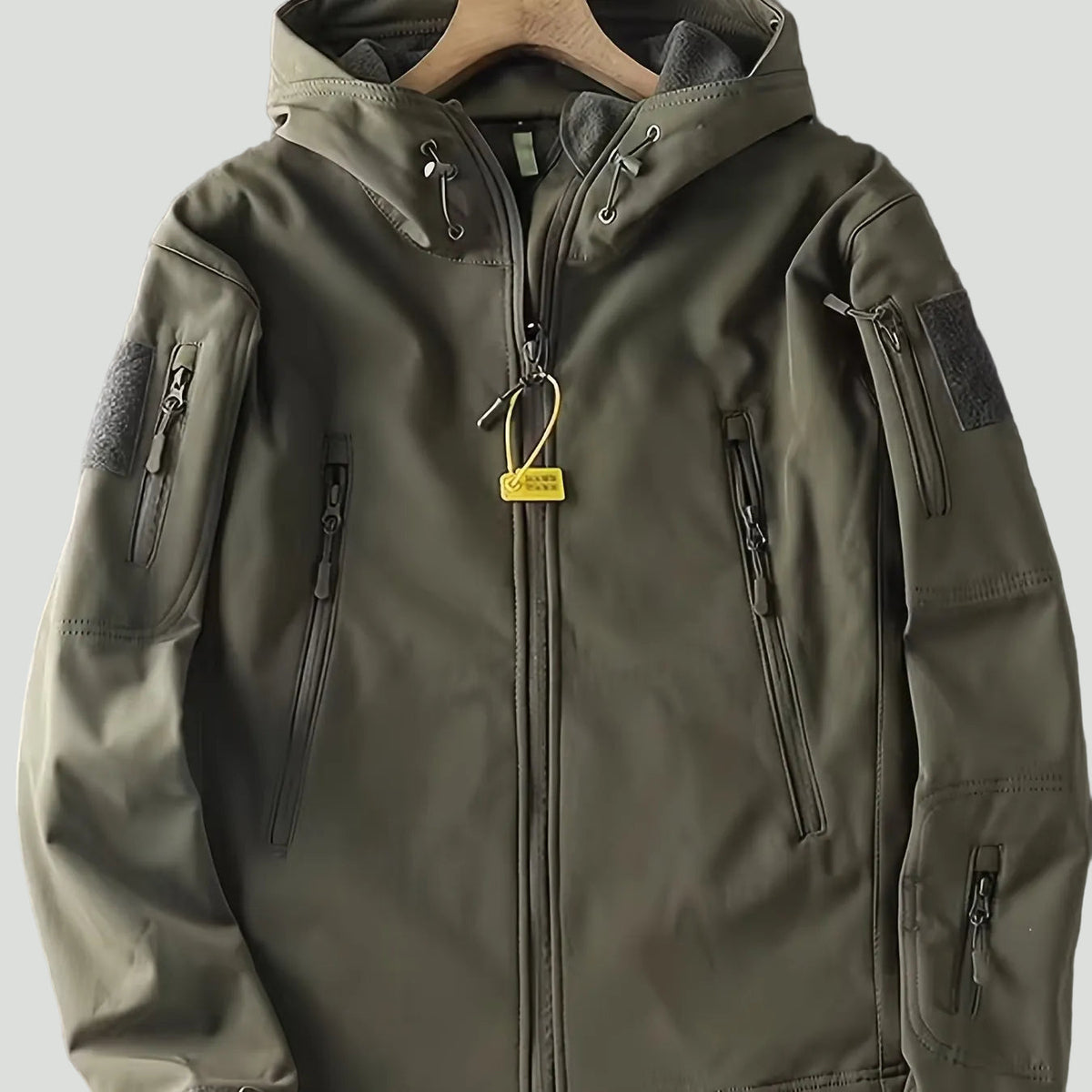 Herren Outdoor-Jacke mit Kapuze – leichte Zip-Schicht für aktiven Einsatz