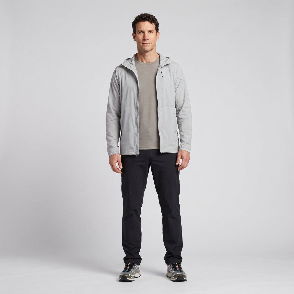 Herren Windbreaker leicht – packbare Jacke mit Kapuze, UPF 50+