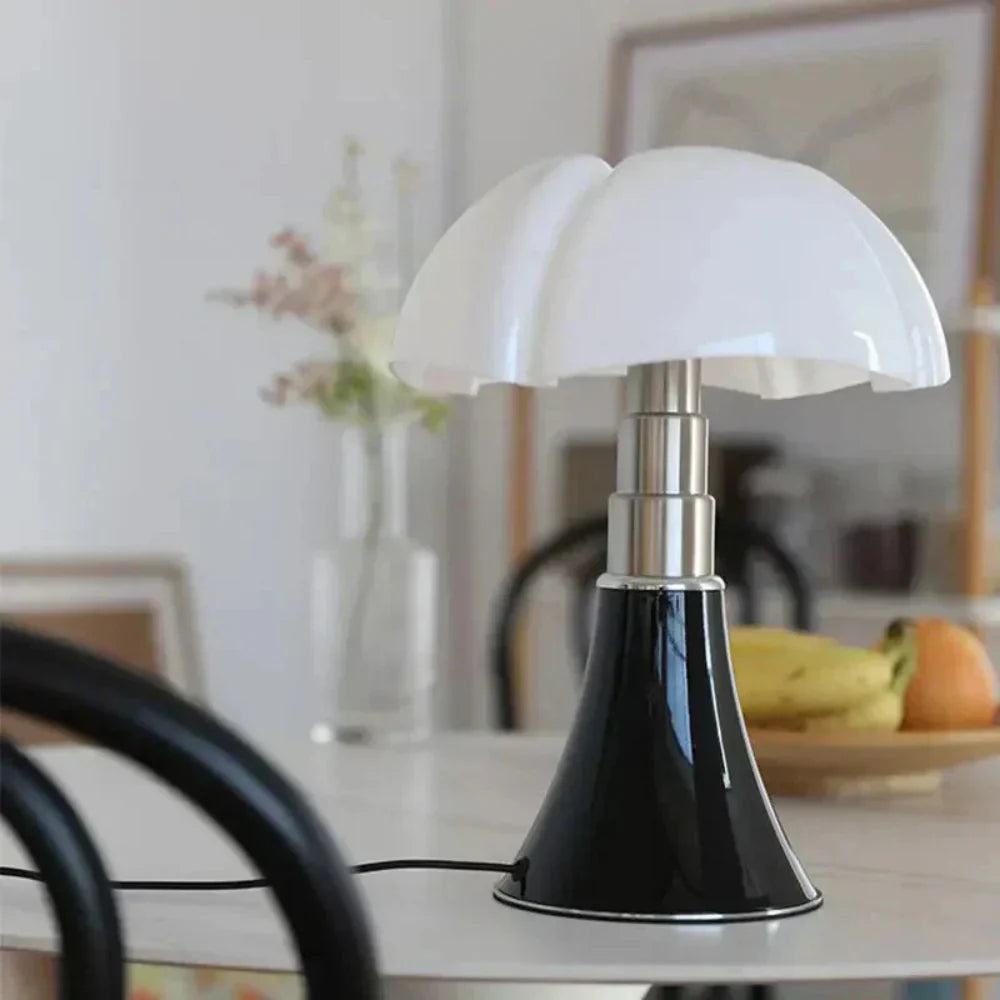 Rebolet | BlossiLight - Designer Blumen Tischlampe