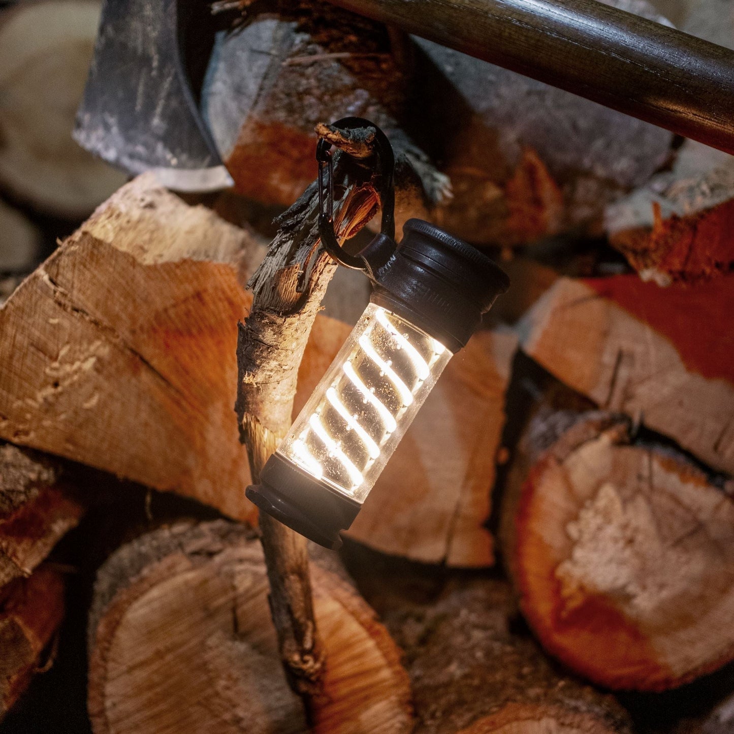 Rebolet | Edison Light Stick – Mehrzweck-Laterne und Taschenlampe mit USB-C-Aufladung und 7 Leuchtmodi