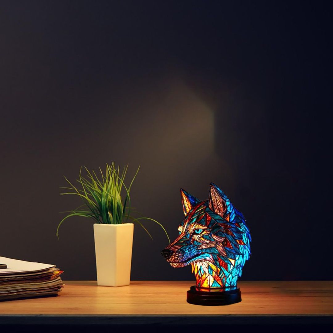Rebolet | LeuchtWolf - handgefertigte Lampe, die Herzen erstrahlen lässt