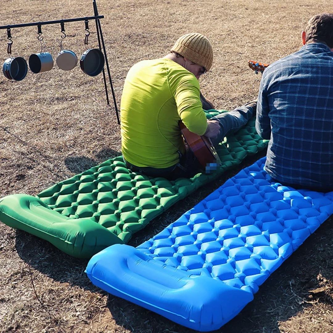 Camping-Schlafmatte – integrierte Fußpumpe, aufblasbar mit Kissen