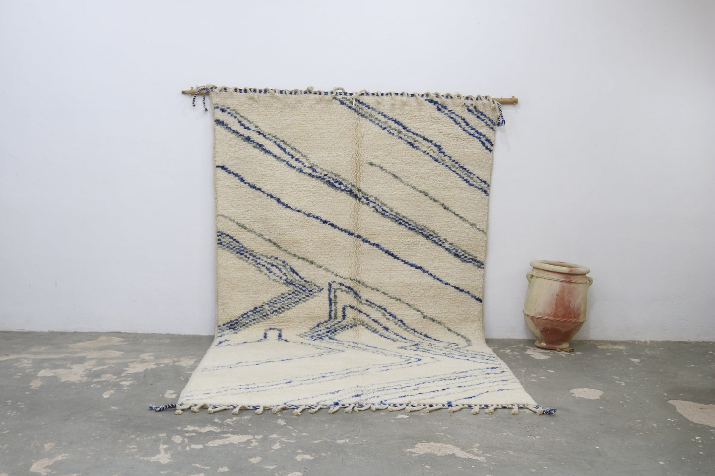 Rebolet| Handgefertigter Azilal Berberteppich – 335 × 200 cm