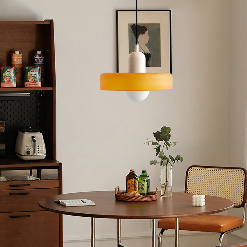 Rebolet | Bauhaus-Pendelleuchte aus farbigem Glas