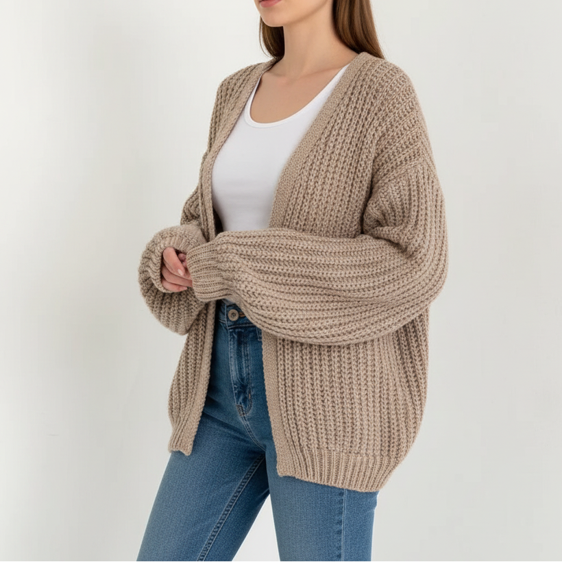 Locker geschnittene Strickjacke im Jackenstil