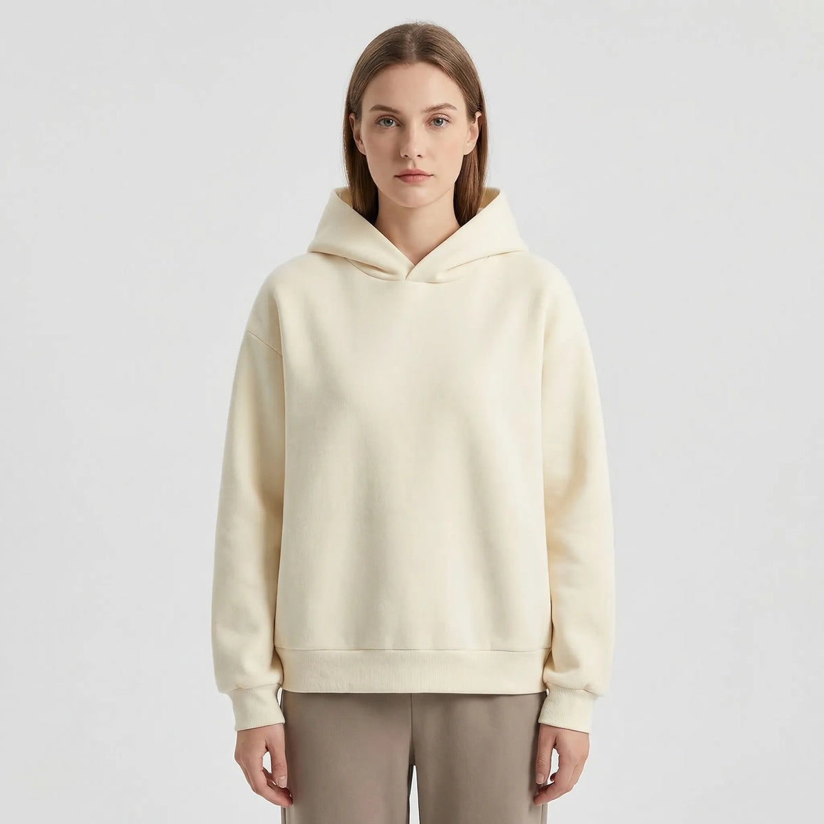Loundrex Kapuzenpullover und Weiter-Bein-Anzughose Set