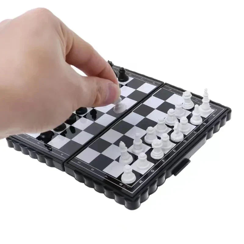 Rebolet | Thinkoro Magnetisches Schachspiel Kinder – Faltbares Lernspiel aus Kunststoff für Reisen & Zuhause
