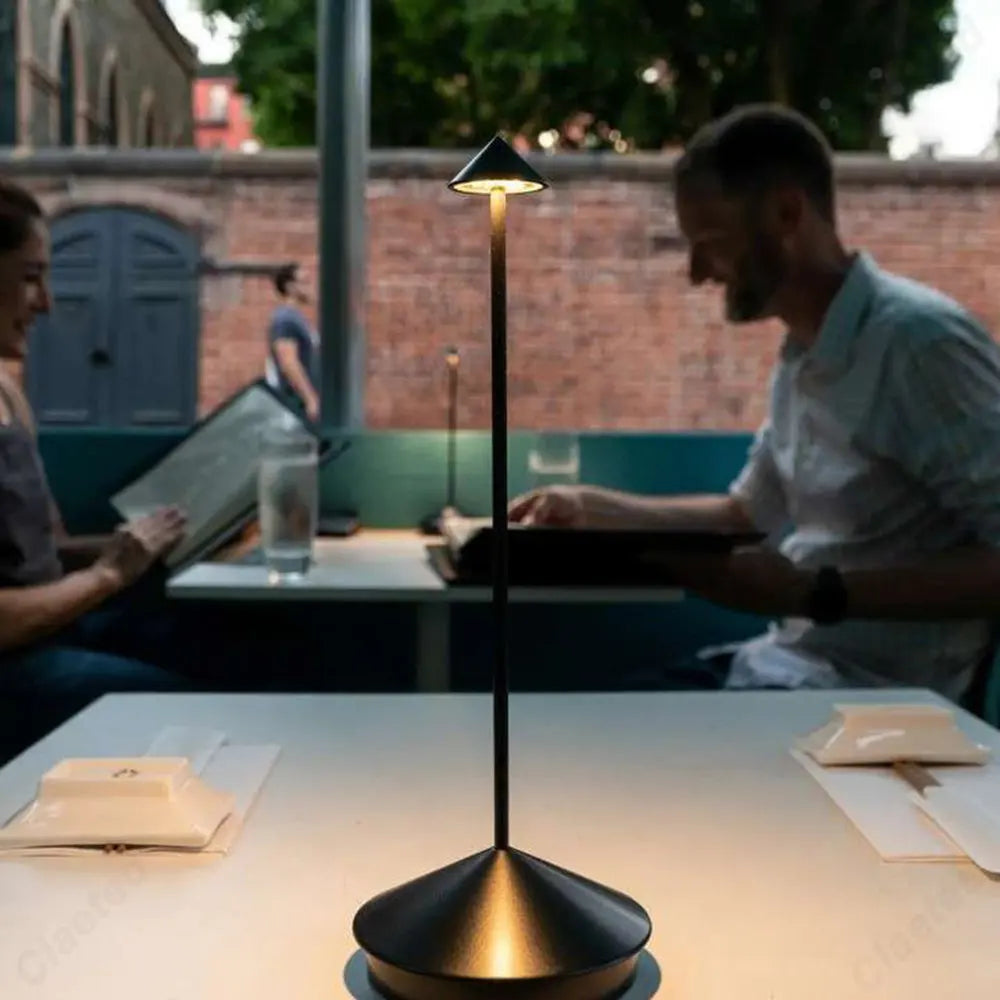 Rebolet | Tischlampe | LED Kabellos, wiederaufladbar, dimmbar, wasserdicht, vielseitig