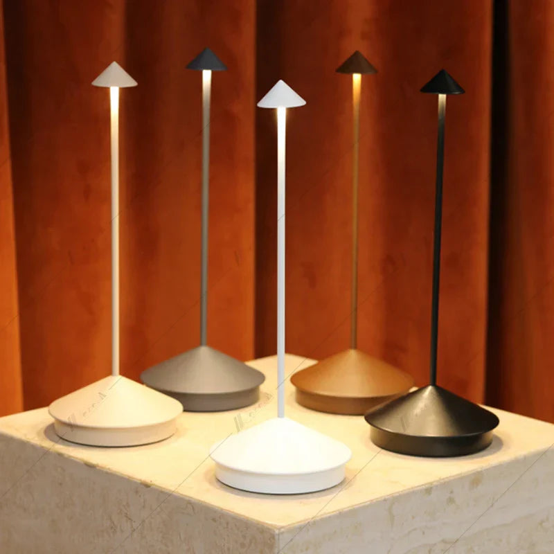 Rebolet | Tischlampe | LED Kabellos, wiederaufladbar, dimmbar, wasserdicht, vielseitig