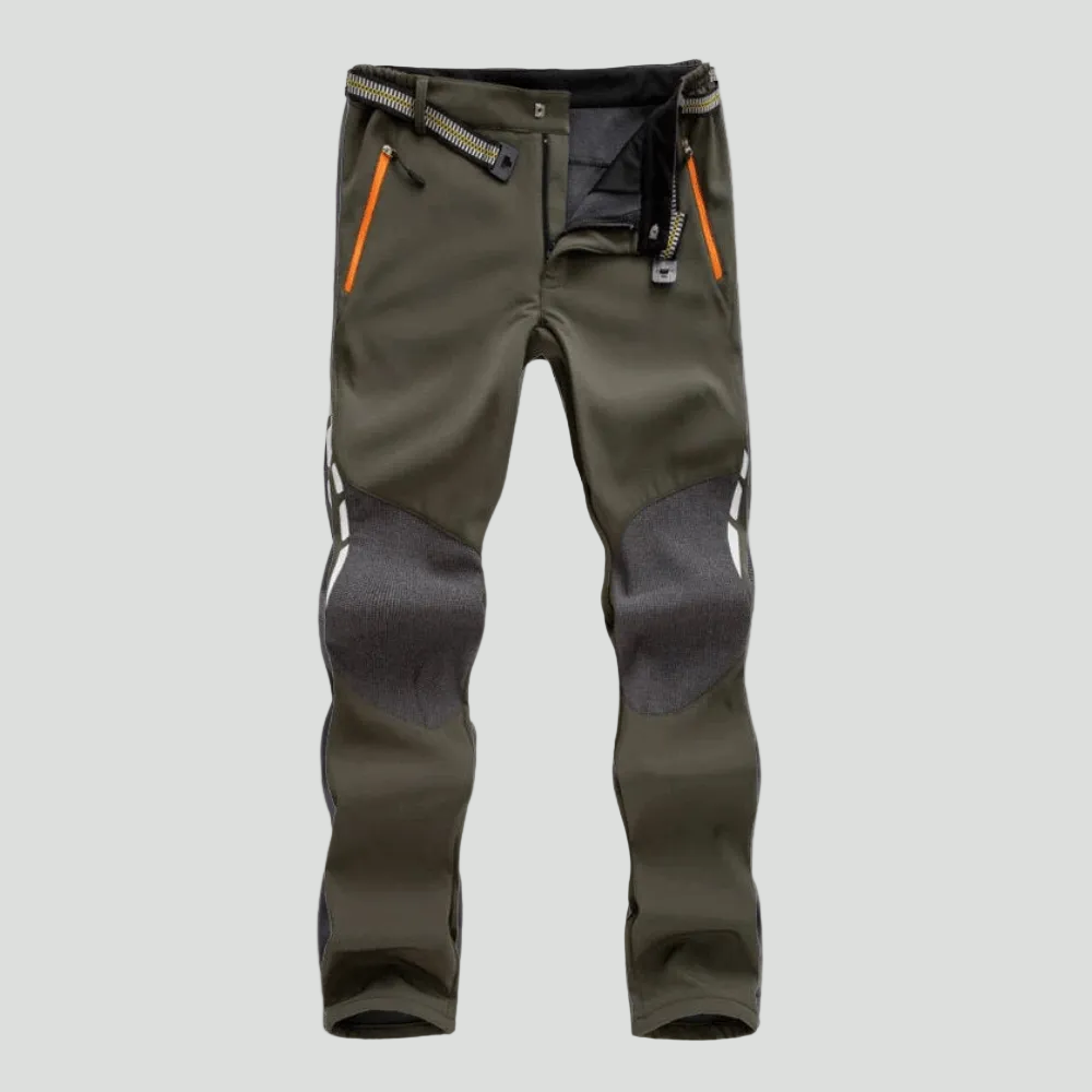 Isolierte Wanderhose – wasserabweisende Softshell für Kälte