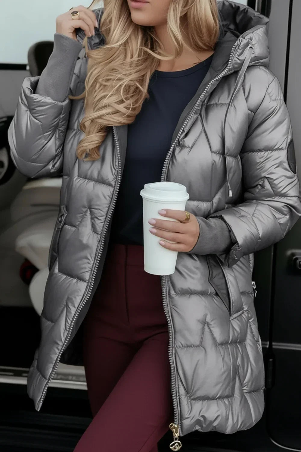 Steppjacke mit Kapuze, Longline-Schnitt für Damen