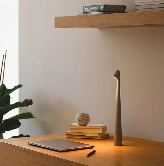 Rebolet | Wiederaufladbare tragbare LED-Tischlampe