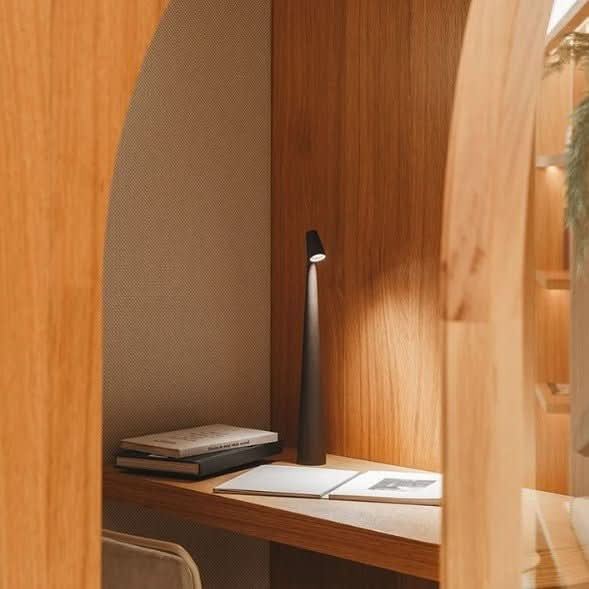 Rebolet | Wiederaufladbare tragbare LED-Tischlampe