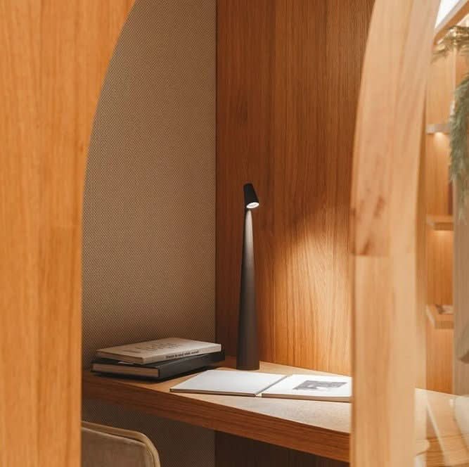 Rebolet | Wiederaufladbare tragbare LED-Tischlampe