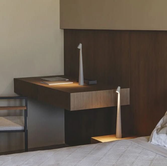 Rebolet | Wiederaufladbare tragbare LED-Tischlampe