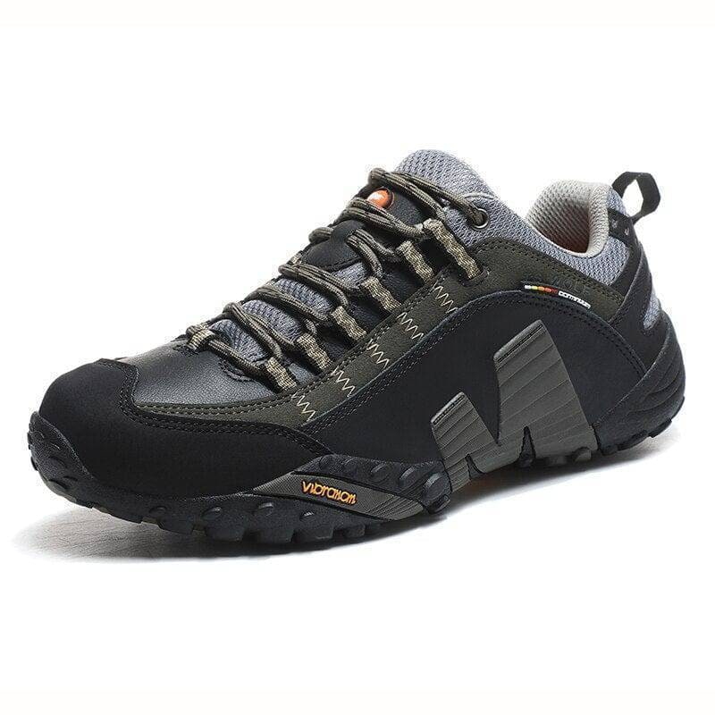 Herren-Wanderschuhe mit Stollensohle – Trekking und Trail, gepolsterter Schaftrand