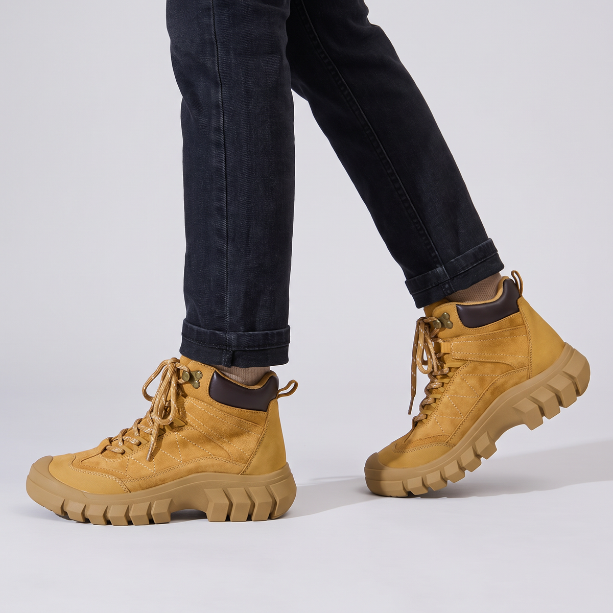 Damen Wanderstiefel – Wildleder-Knöchelstiefel mit klobiger Profilsohle