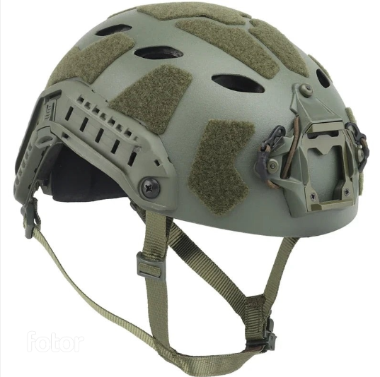 Leichter Tactical FAST-Helm mit Nachtsicht-Halterung & Seitenschienen