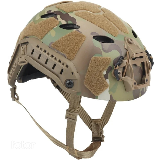Leichter Tactical FAST-Helm mit Nachtsicht-Halterung & Seitenschienen